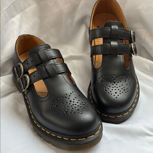 Dr. Martens 8065 Mary Jane 7 NWOB